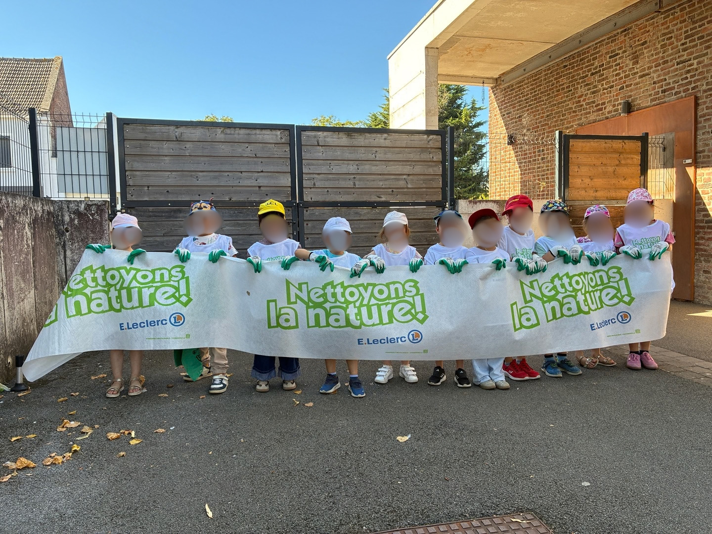 Lire la suite à propos de l’article ♻️ [NETTOYONS LA NATURE] • ECOLE DE QUEVAUVILLERS